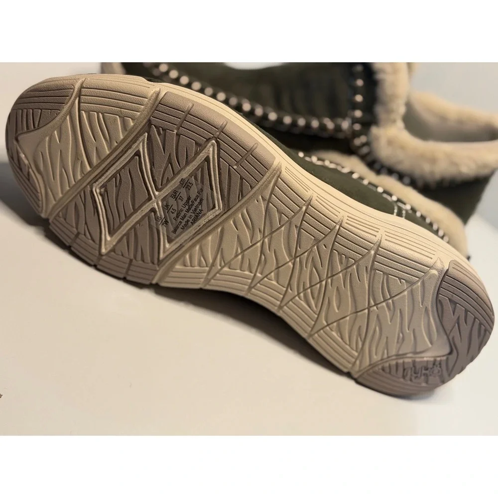 Ryka Ariana Slip-On Shoes Alpine Green Water-Repellent Faux Fur‎ Cozy Lined 7M